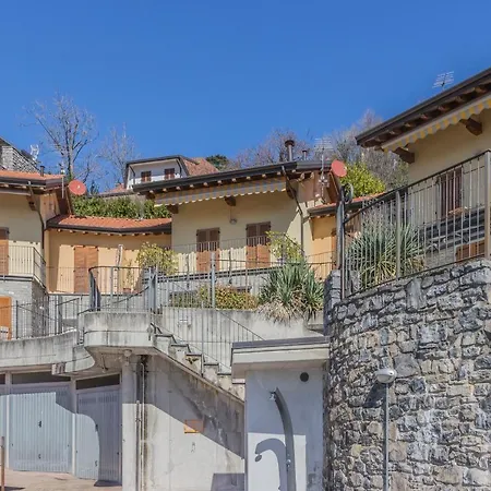 Varenna Wanderlust Апартаменты *